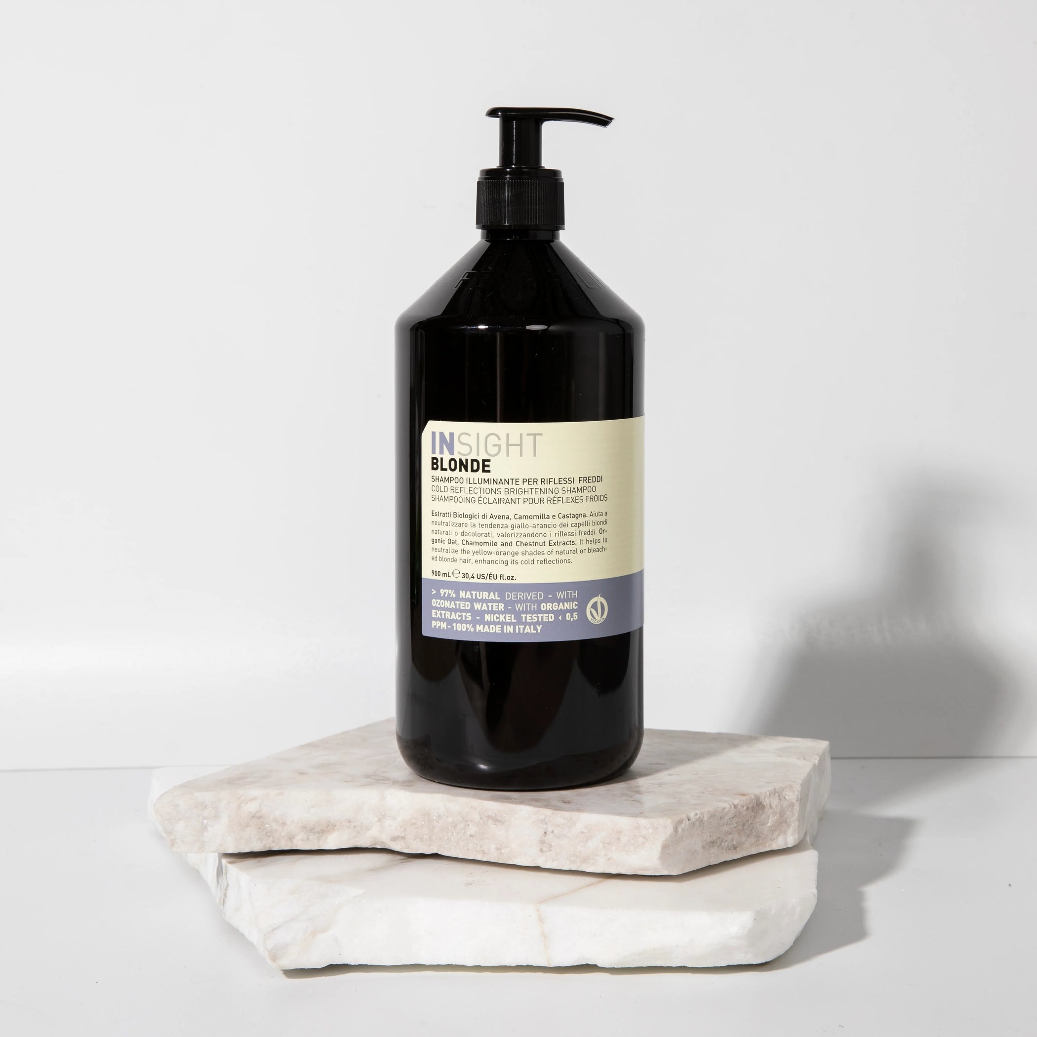 Insight Blonde Cold Reflections Eliminate Yellow Shampoo 900ml