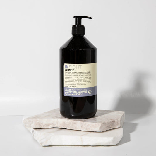 Insight Blonde Cold Reflections Eliminate Yellow Shampoo 900ml