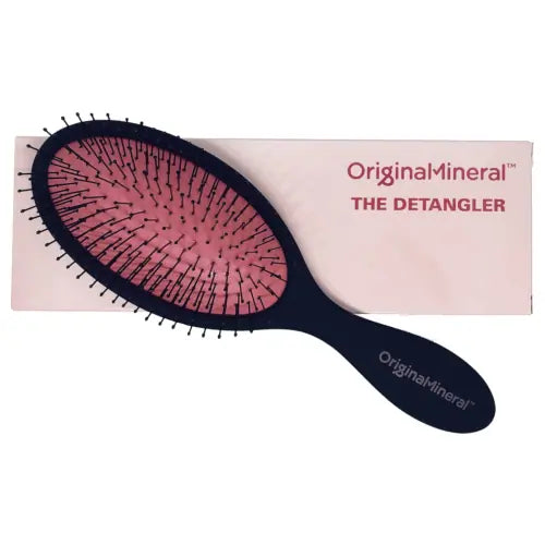 O&M Detangler Brush